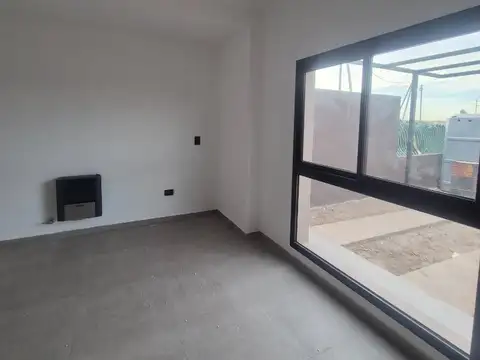 Depto Tipo Casa en Alquiler en Manantiales 2, $ 1.300.000