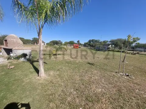 VENTA PRECIOSA CASA 3 DORM C/ PISCINA EN COUNTRY LA MELINCA