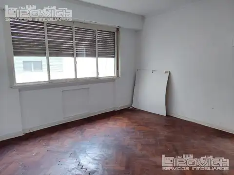 Oficina en Venta 50 años
