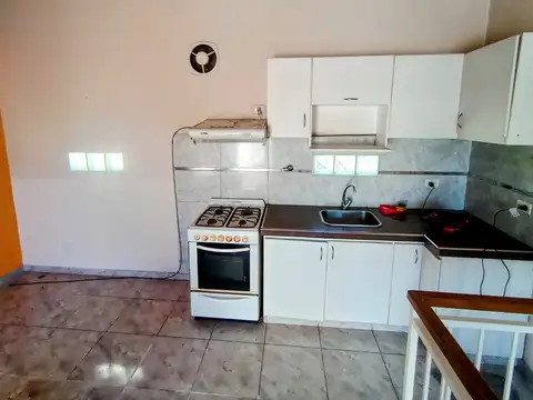 Depto Tipo Casa en Alquiler de 2 ambientes