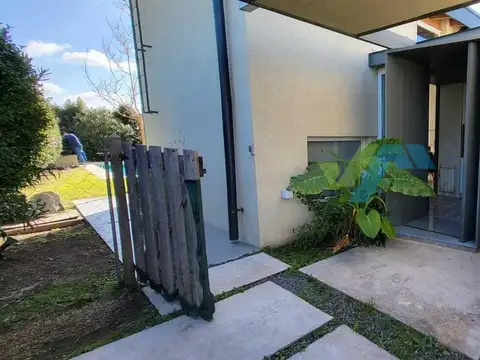 Casa en Alquiler de 3 dormitorios