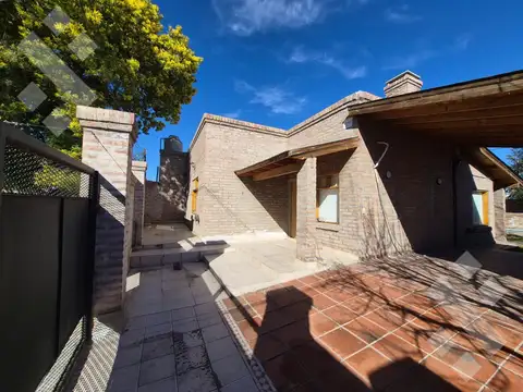 En Venta | Casa de 3 Dormitorios | Barrio La Herradura | Plottier