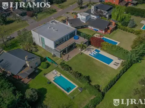 CASA EN ESTANCIAS DEL PILAR, BARRIO EL RECUERDO