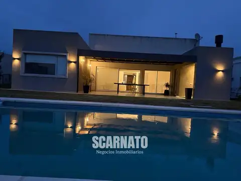 Casa en Barrio Santa Juana