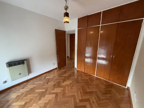Departamento 4 ambientes con 3 baños