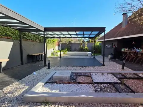 Chalet de 5 ambientes con destino Gastromico