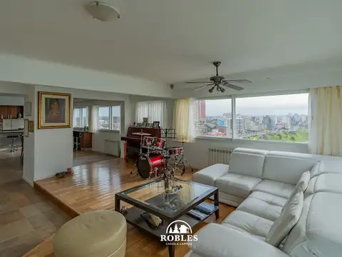 Departamento 4 ambientes con 2 baños