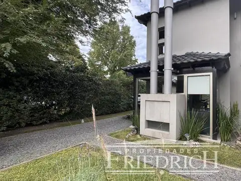 Casa en venta - Country Club Banco Provincia