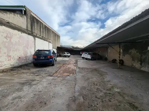 Terreno en Venta en Villa Luzuriaga, USD 135.000