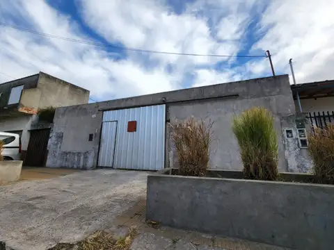 LOTE IDEAL CONSTRUCTOR TOMA PERMUTA DEPARTAMENTOS