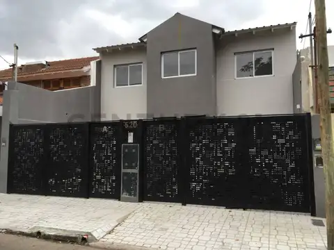 Venta PH a estrenar 4 ambientes, patio , garage y quincho - Temperley Residencial.