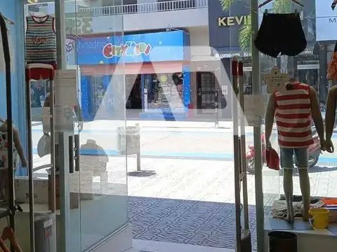 Local en Alquiler en Lanús, $ 5.500.000