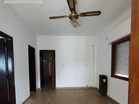 Casa en Alquiler 50 años