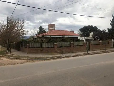 Casa en Venta en Mina Clavero, USD 140.000