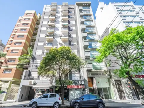 EXCELENTE 2 AMB CON GRAN PATIO  OPORTUNIDAD UNICA  HECHO A NUEVO  