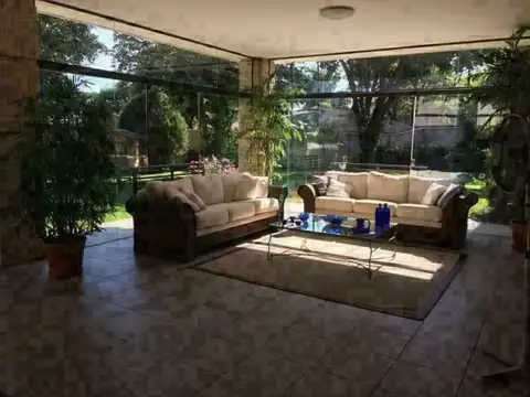 Casa en Venta de 5 dormitorios