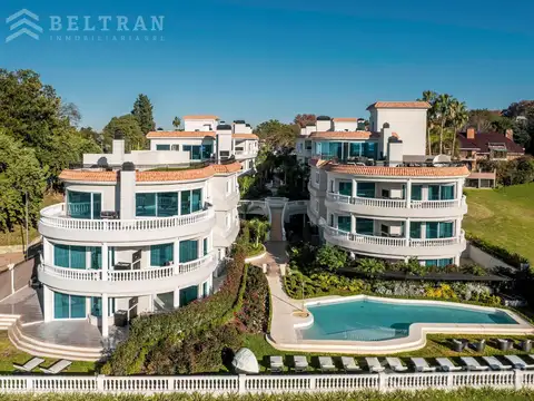 Loft amplio en Oasis del Yacht. Con cochera.