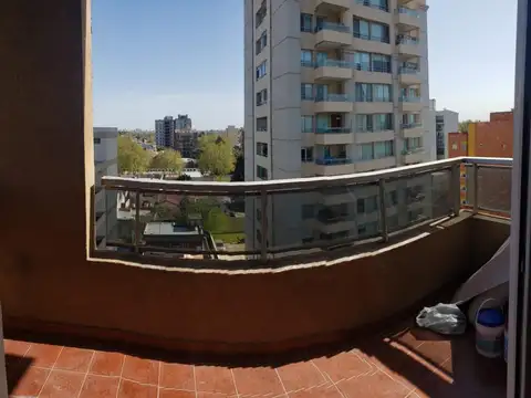 Caseros 2300, Piso 7°