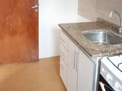 BESARES 2300, VENTA DEPARTAMENTO DE UN AMBIENTE CON COCINA INDEPENDIENTE