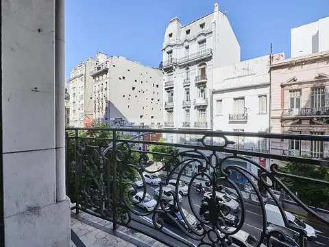 Departamento en Venta de 7 ambientes