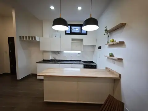Depto Tipo Casa en Venta de 1 dormitorio