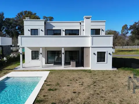 Casa en Alquiler A Estrenar