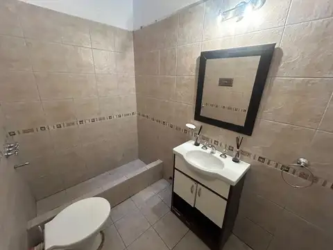 Depto Tipo Casa en Venta en Agronomía, USD 140.000