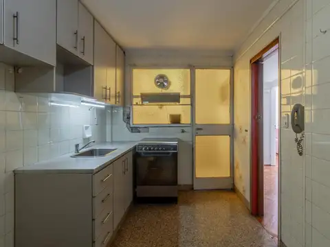 Departamento 4 ambientes con 2 baños