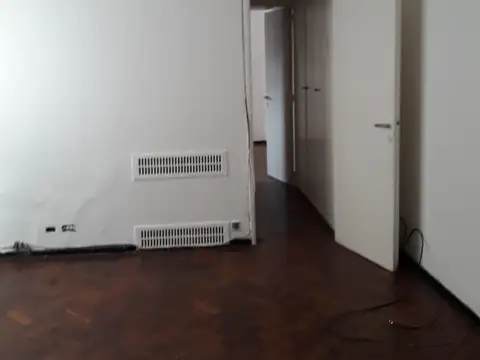 Av Gral San Martin (A) 800, Piso 4