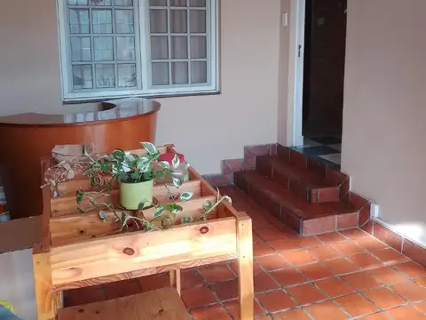 VENTA DE CASA CON GALPON EN PTE ILLIA