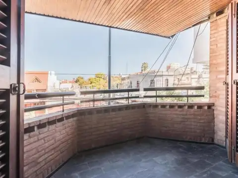 P.CHACABUCO/5AMB,EXC-METRAJE/UBICACION/ CALIDAD CONSTRUCTIVA