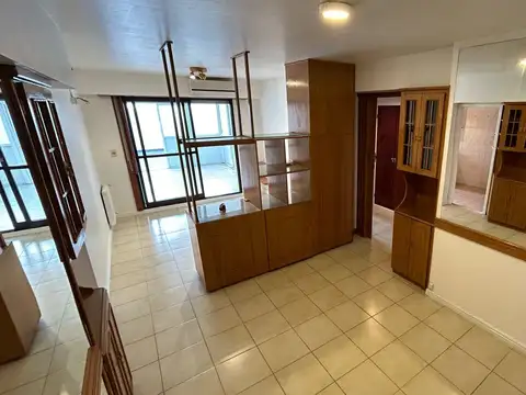 Departamento de 1 ambiente y medio con terraza y quincho