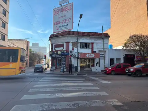 Local en Venta 115 años