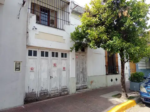 Sarmiento 900