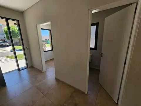 Casa en Venta en Santo Tomas, USD 230.000