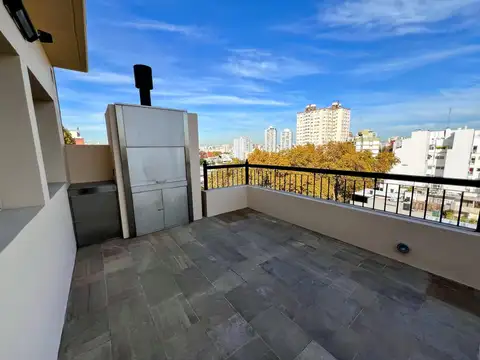 Departamento 4 ambientes con 3 baños