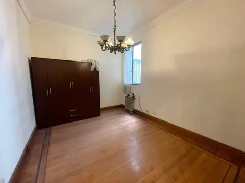 Oficina en Alquiler 60 años