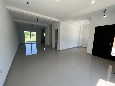 Casa en Venta en Buenos Aires Golf, USD 330.000