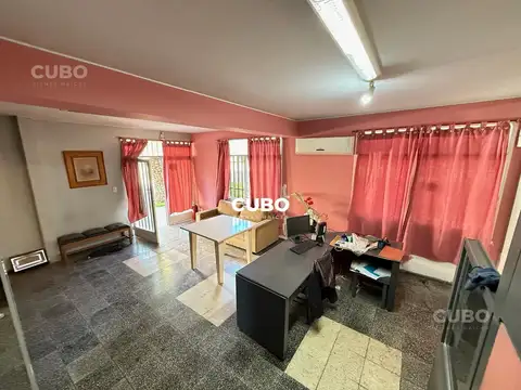 Local en Alquiler 25 años