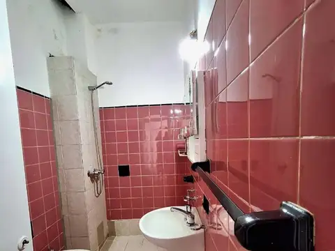 Depto Tipo Casa en Alquiler en Barrio Naón, $ 870.000