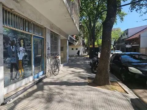 VENTA LOCAL COMERCIAL EN ALMAGRO