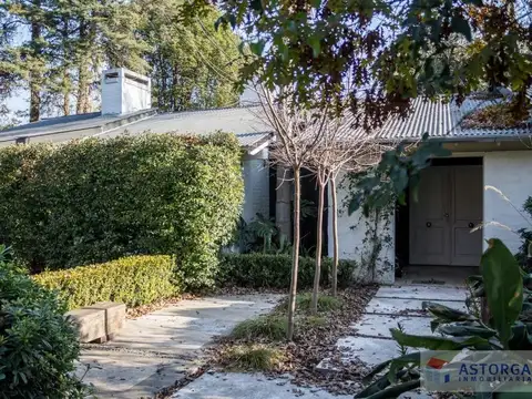 Casa en venta en San Carlos C.C.  moderna y funcional, en excelente ubicación frente