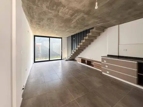 Casa en Venta 1 año