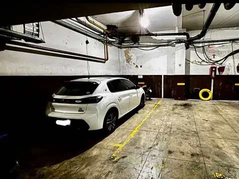 COCHERA FIJA BARRIO SAN NICOLAS ALQUILER