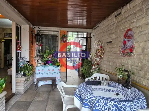 Casa en Venta en Carapachay, USD 230.000