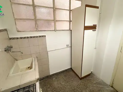 Venta dos ambientes, amplio y luminoso. Apto Credito.
