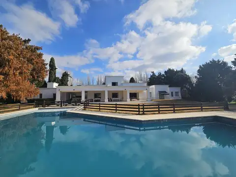 Casa en venta En Villa de Campo La Colina, Open Door, Luján. FINANCIACION O PERMUTA