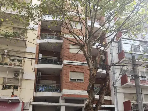 Departamento en Alquiler de 3 ambientes con cochera