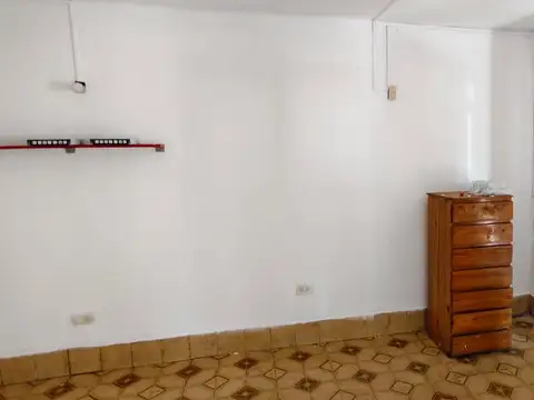 Excelente Ph Pb E/ind 1 Amb 25 Mts Sto Cabral  1800 Ramos  Mejía