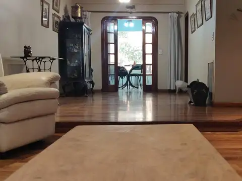 Casa en Venta en Parque Chacabuco, USD 500.000